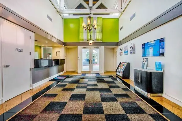 Studio 6 San Antonio, TX - Airport - Lobi