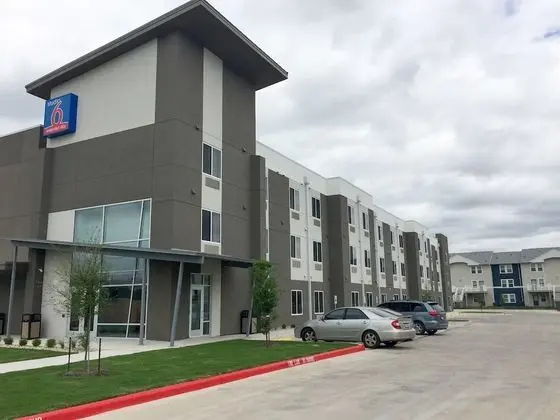 Studio 6 San Marcos, TX - Öne Çıkan Resim