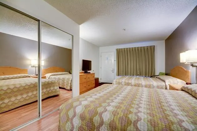 Studio 6 Seattle - Mountlake Terrace