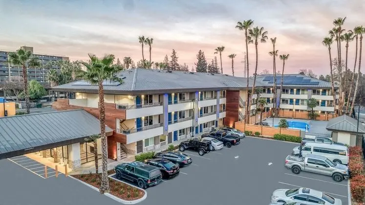 Studio 6 Suites – Stockton, CA – Waterfront - Dış Mekan