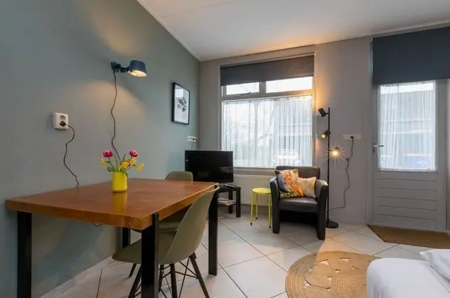 Studio in a Mini-campsite, 1000 Meters From the Beach - Öne Çıkan Resim