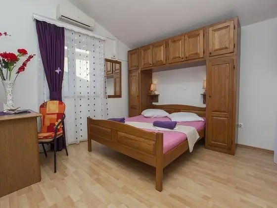 Studio Almera N7 - Oda