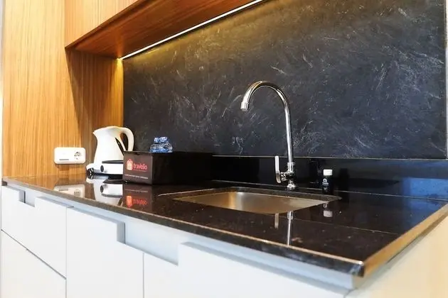 Studio Apartment Connected to Mall at Anderson Supermall Mansion - Mutfak