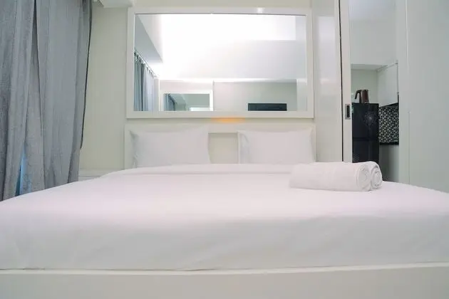 Studio Apartment with Garden View at The Springlake View Summarecon - Öne Çıkan Resim
