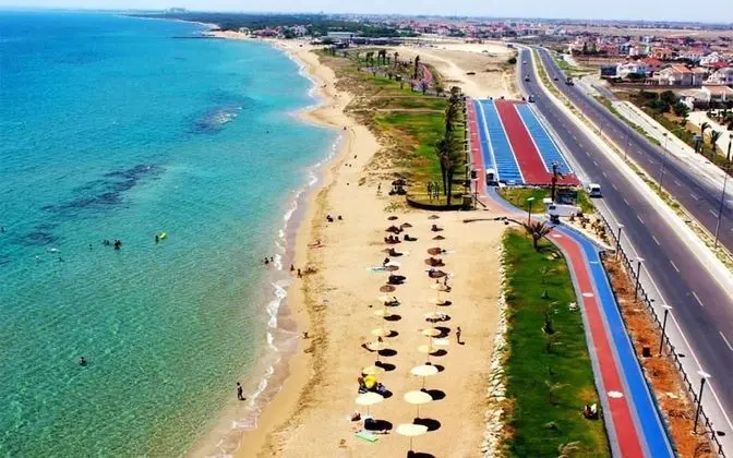 Studio Apartment at Longbeach