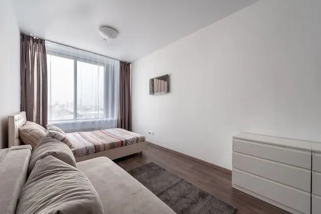 Studio Apartment on Malysheva 42a 14 floor - Oda