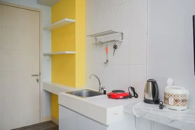Studio Apartment at Tree Park Apartment - Mutfak