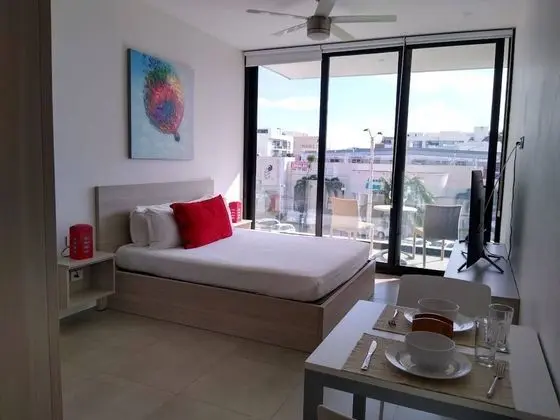 Studio Close to 5th Av w Amazing Roof Pool View, Gym, Spa and More - Oda
