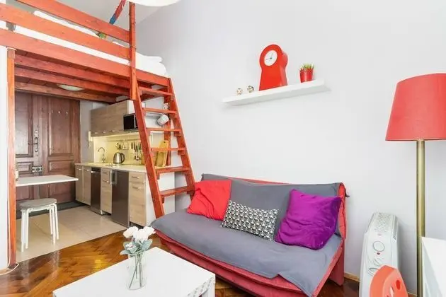 Studio Cracow Boguslawskiego by Renters