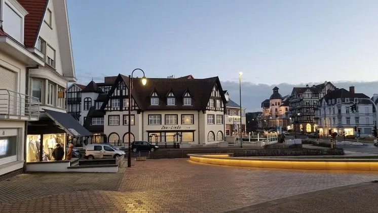 Studio De Haan - Netflix, Gelmatras en Zwembad