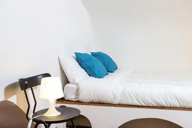 Studio Flat in the Heart of the Historical Center by Wonderful Italy