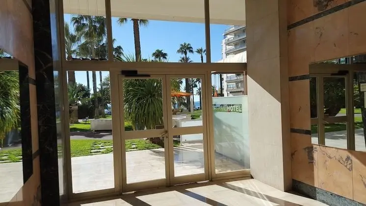 Studio Grand hôtel Croisette - Lobi