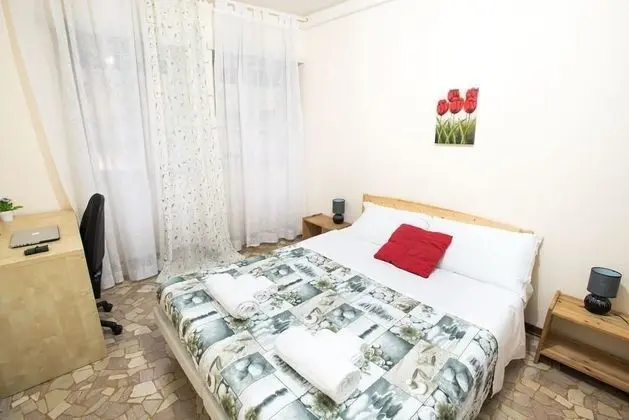 Studio Hosts 2 Via San Gervasio Flat in Bo - Öne Çıkan Resim