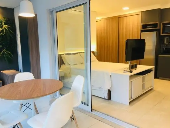 Studio Luxury Close to Subway