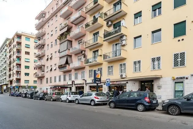 Studio Near San Pietro