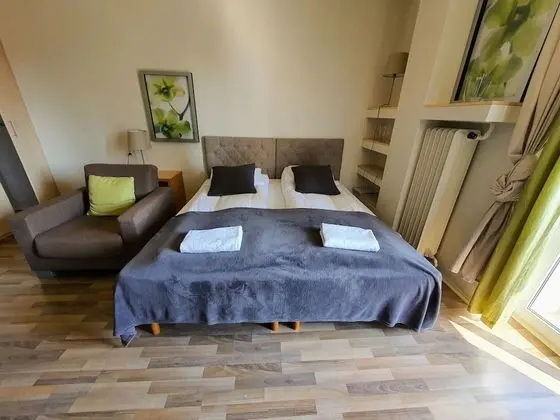 Studio Świętokrzyska Warsaw by Renters