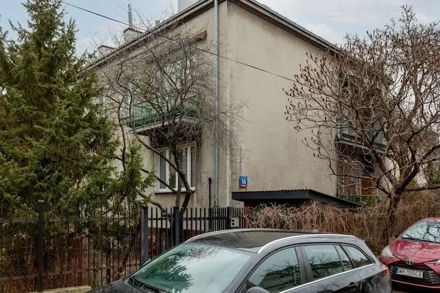 Studio Warsaw Miączyńska by Renters
