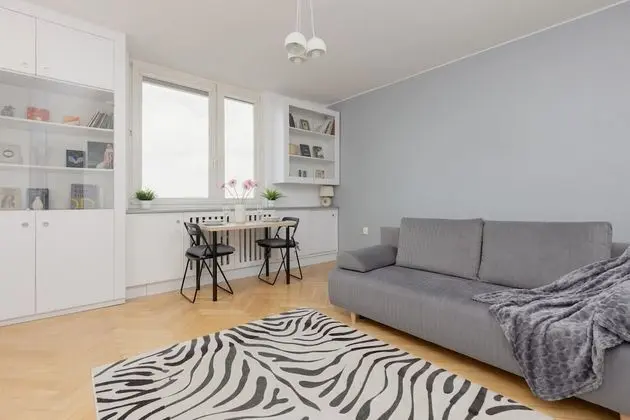 Studio Wojska Polskiego by Renters