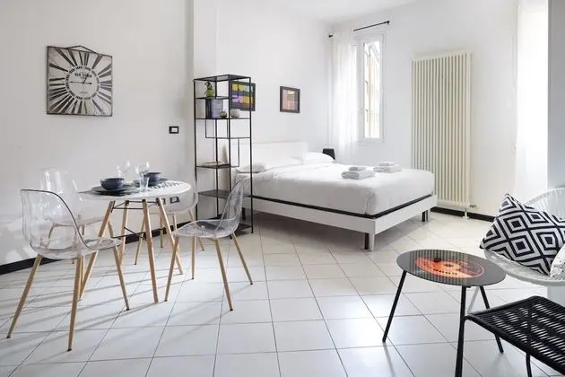 Studioflat University