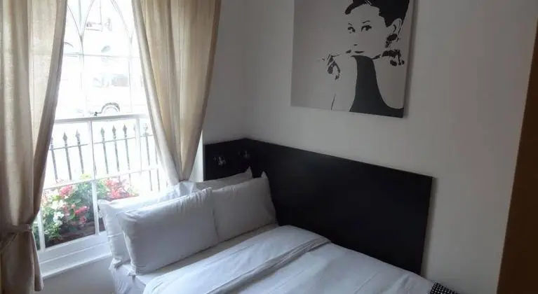 Studios 2 Let North Gower