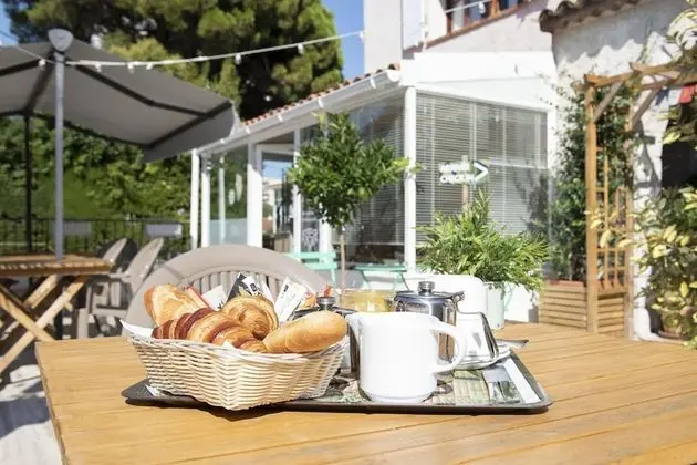 Hotel & Studios ASTOR - Dış Mekan