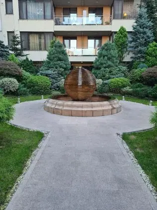 Stunning 1-bed Apartment in București - Dış Mekan