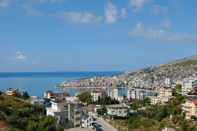 Stunning 1-bed House in Sarandë - Dış Mekan