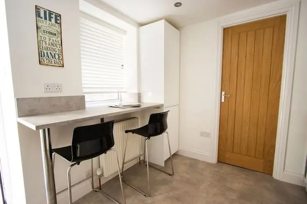 Stunning 1 Bedroom Apartment - Plymouth - Mutfak
