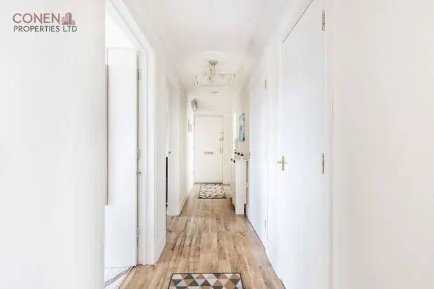 Stunning 2-bed Apartment in Grays - İç Mekan