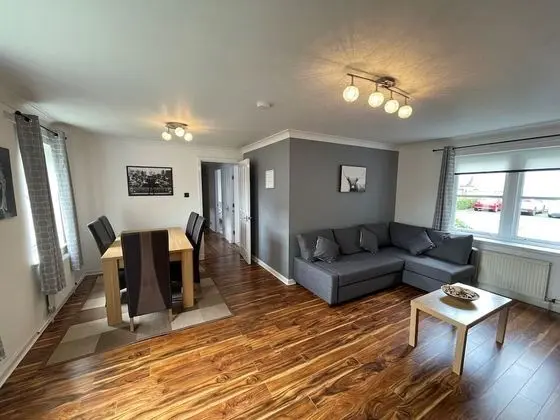 Stunning 2-bed Apartment in Renfrew - Öne Çıkan Resim