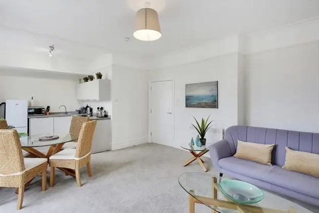 Stunning 2-bed Apartment in Tunbridge Wells - İç Mekan