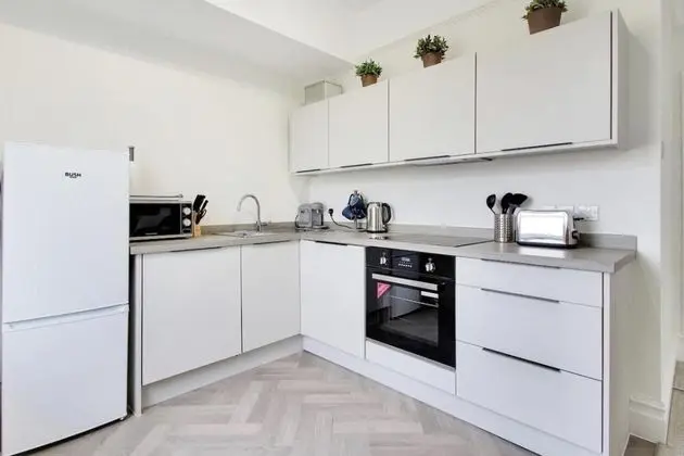 Stunning 2-bed Apartment in Tunbridge Wells - Mutfak
