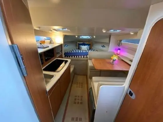 Stunning 2-bed Boat in Dreverna - Mutfak