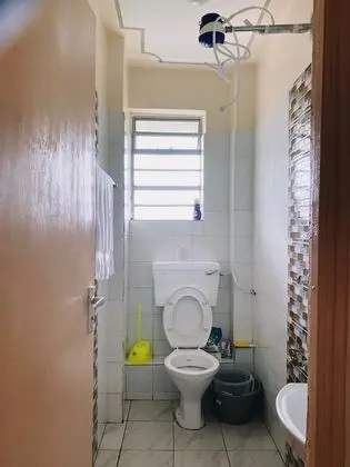 Stunning 2-bed Cozy Furnished Apartment in Nairobi - Banyo Tipleri