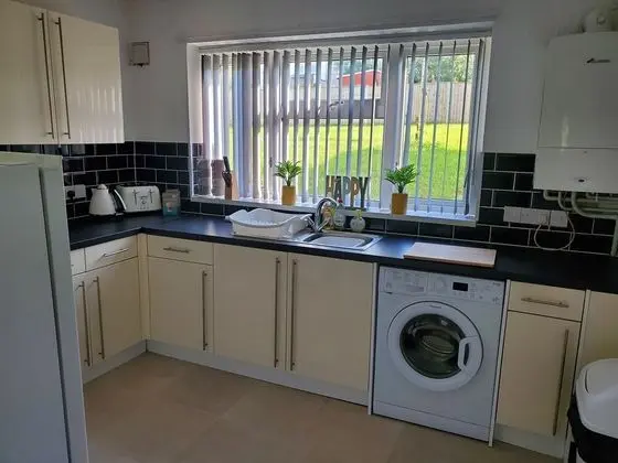 Stunning 2-bed Flat in Haverfordwest - Mutfak