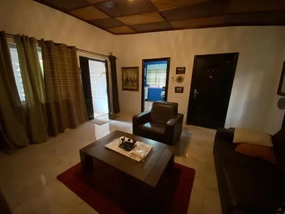 Stunning 2-bed House in Madina.place to Call Home - İç Mekan