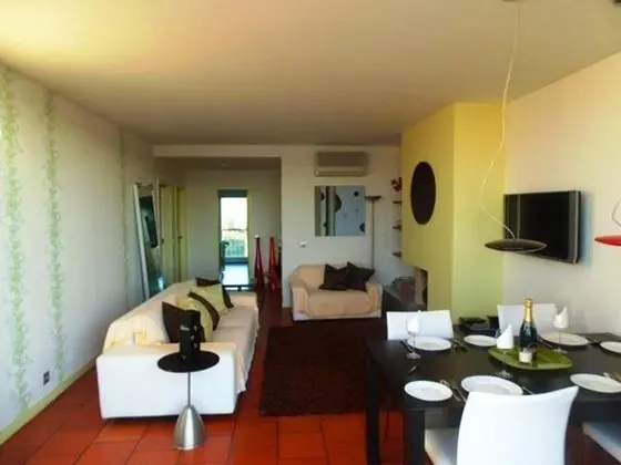 Stunning 2-bed Penthouse in Lagos 250m From Beach - Oda Düzeni