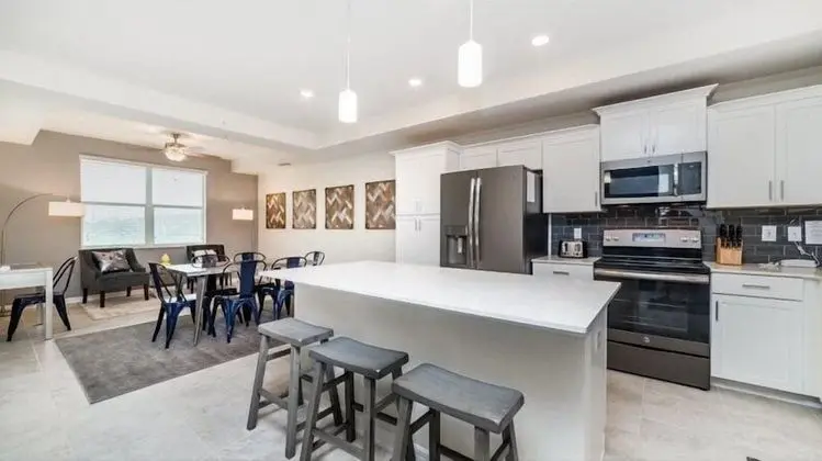 Stunning 2 Bedroom 2 Bath Condo in Story Lake Resort - Oda