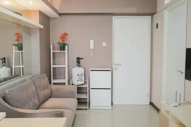 Stunning 2BR at Bassura City Cipinang Apartment - İç Mekan