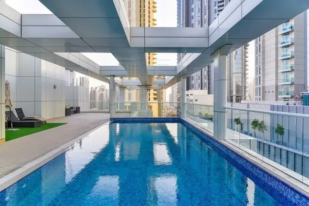 Stunning 2BR With Study in Prime Downtown Dubai - Sleeps 5!