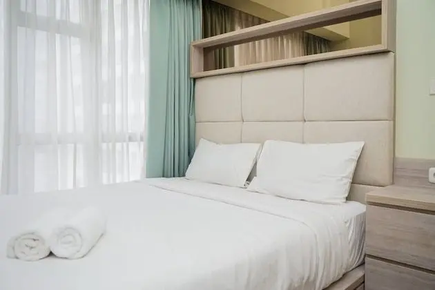 Stunning 2Br With Working Room Apartment At M-Town Residence - Oda