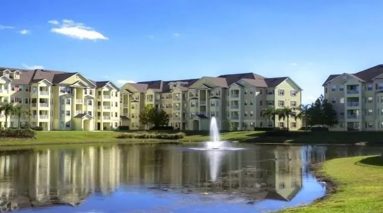 Stunning 3 bed Condo With Pictuersque Water View - Dış Mekan