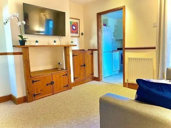 Stunning 3-bed House in Bedford, Quiet Location - Oda Düzeni