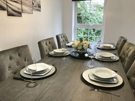 Stunning 3 bed Lodge 2000sq