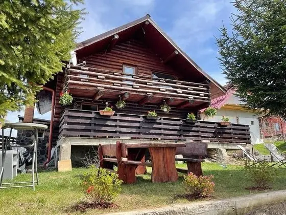 Stunning 3 Bedrooms Chalet IN Bran With BBQ !