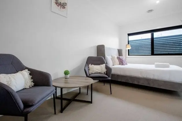 Stunning 3beds Near Knox Shopping Centro@wantirna - İç Mekan