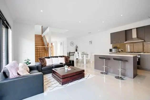 Stunning 3beds Near Knox Shopping Centro@wantirna - İç Mekan