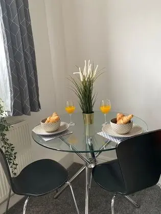 Stunning 4-bed House in Derby