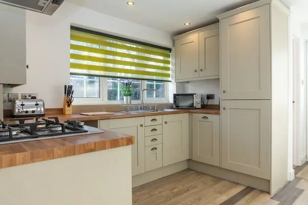 Stunning 4 Bed Sleeps 8 Cottage Parking - Mutfak