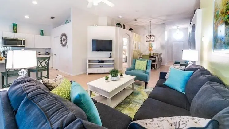 Stunning 4 Bedroom Pool Home Located In Windsor Palms Resort